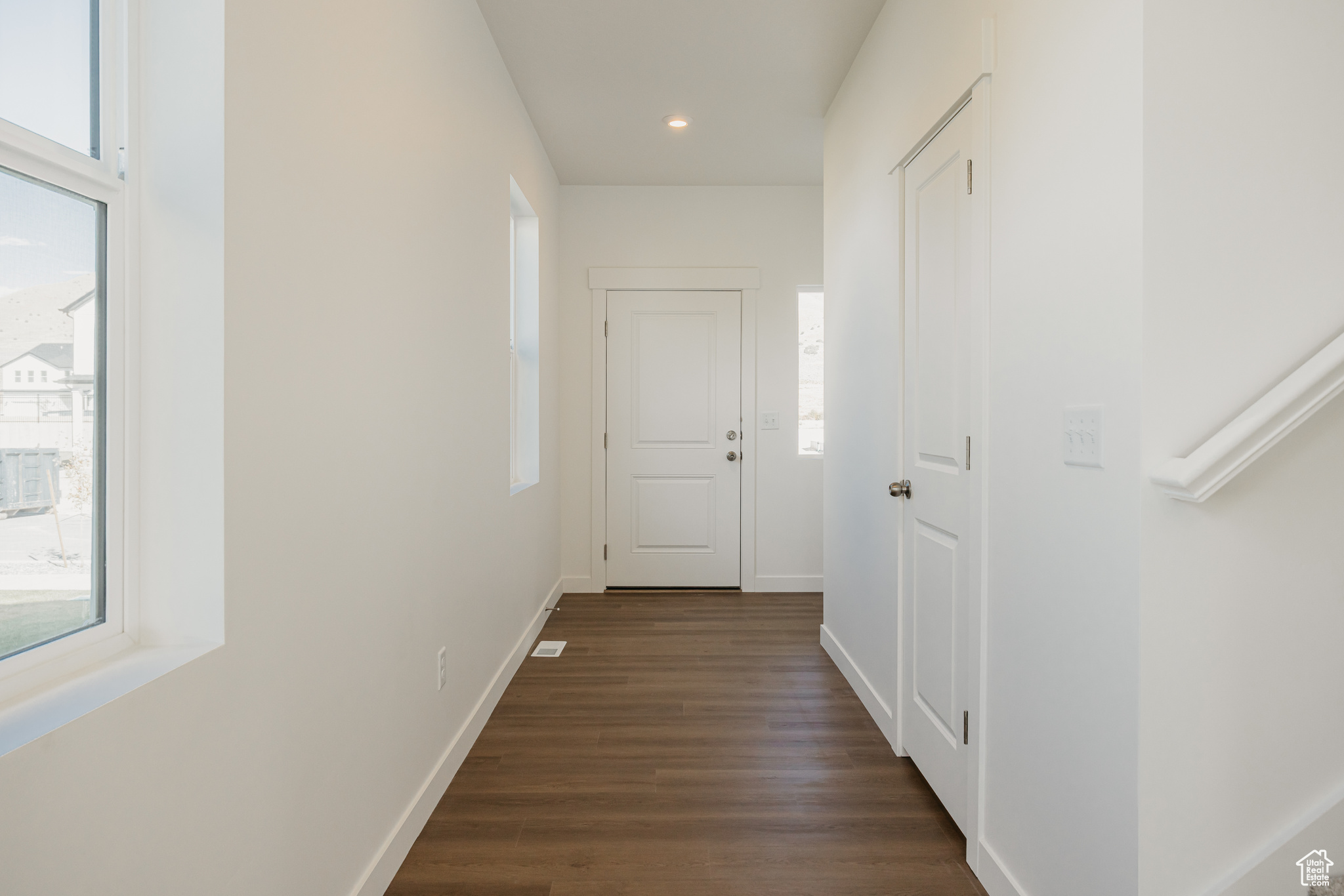 EAGLE HEIGHTS - Residential Income