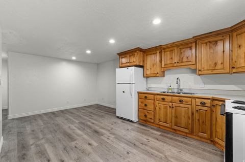 Tiny photo for 1618 E 970 S, Springville, UT 84663 (MLS # 2144329)