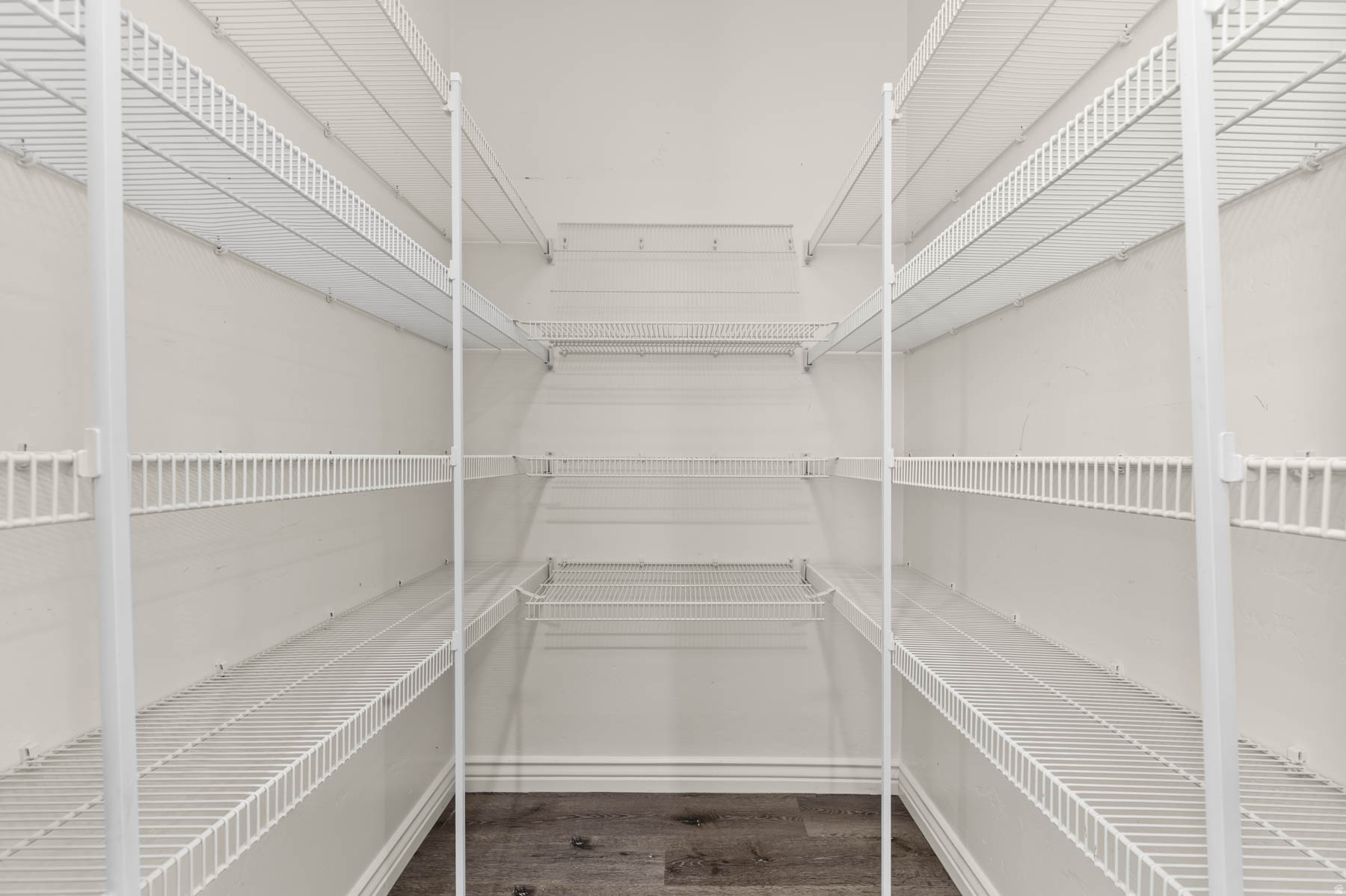 WOOD ESTATES - Residential