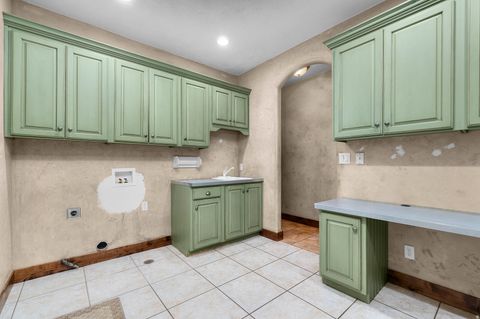 Tiny photo for 1618 E 970 S, Springville, UT 84663 (MLS # 2144329)