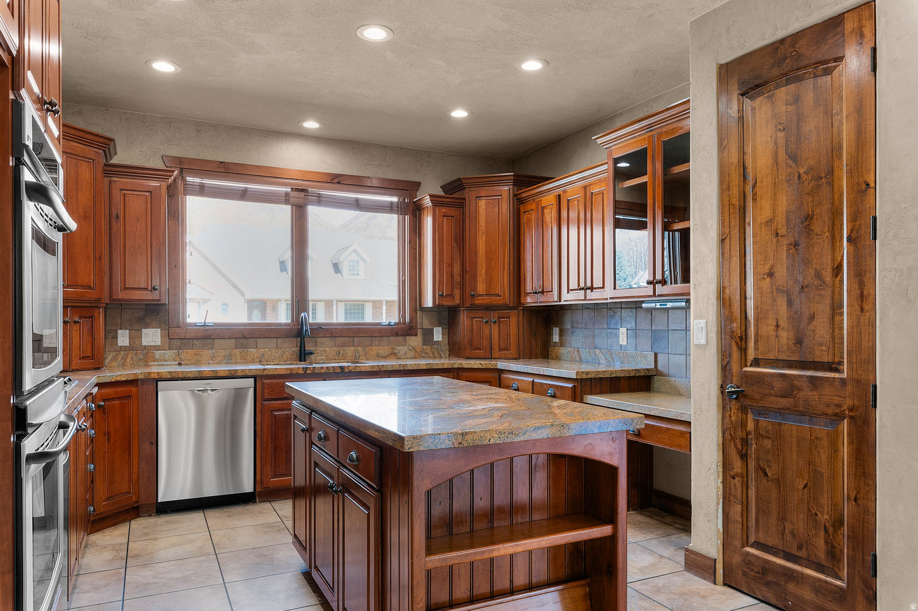 WOOD ESTATES - Residential