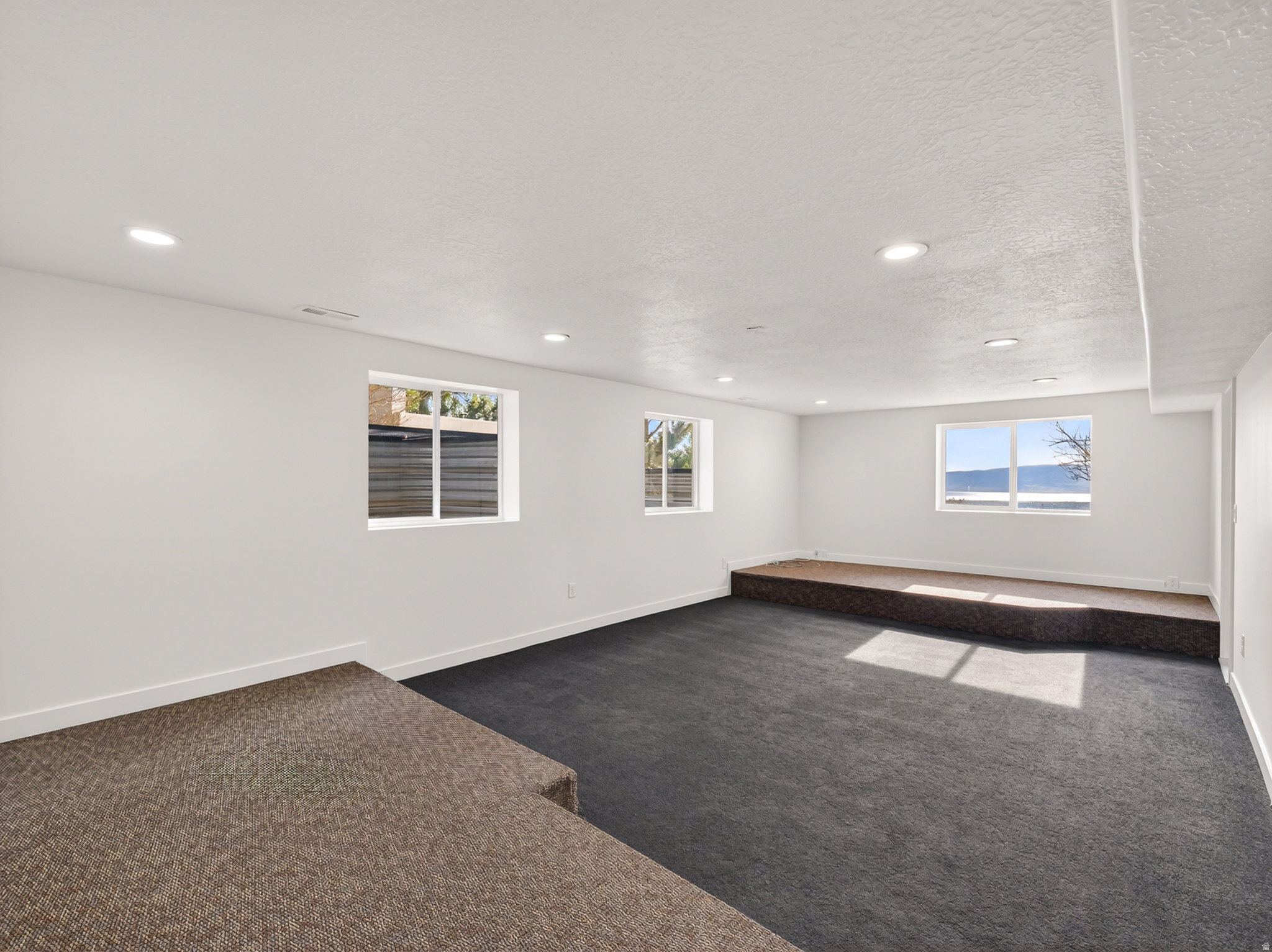 SHERWOOD HILLS - Residential