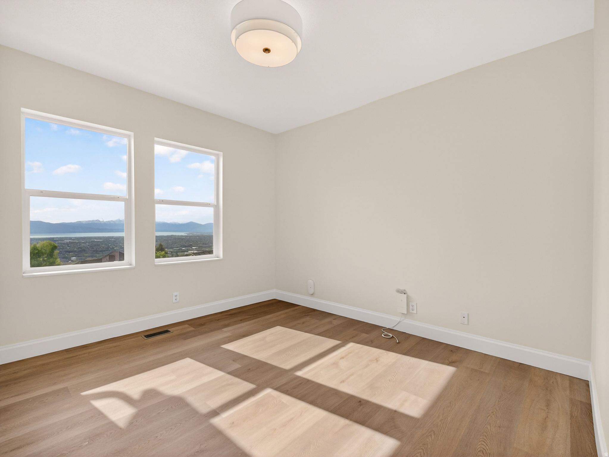 SHERWOOD HILLS - Residential