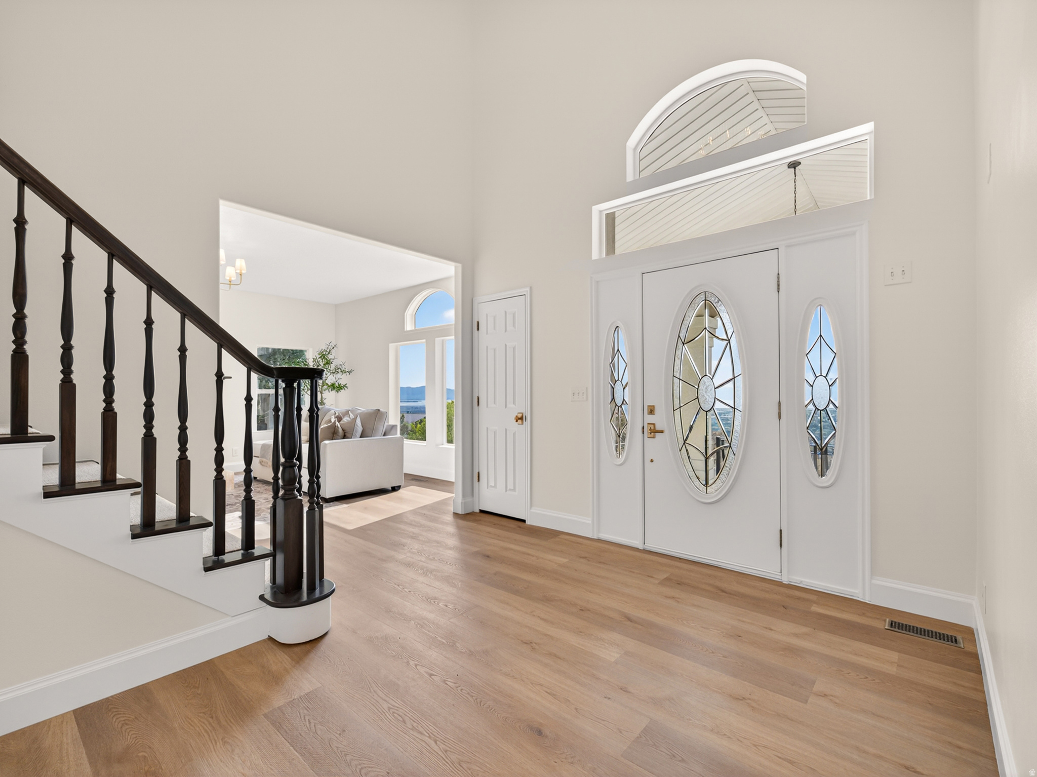 SHERWOOD HILLS - Residential