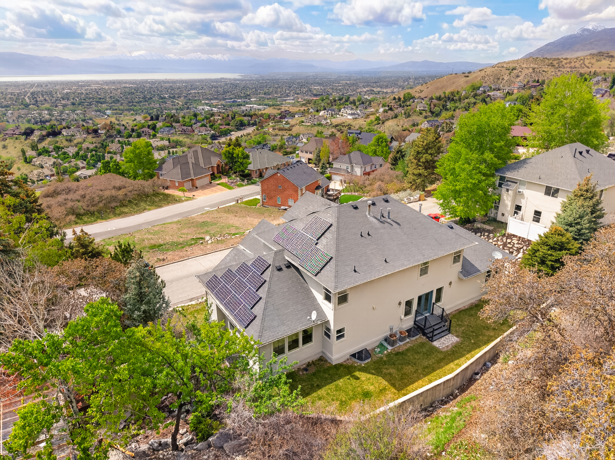 SHERWOOD HILLS - Residential