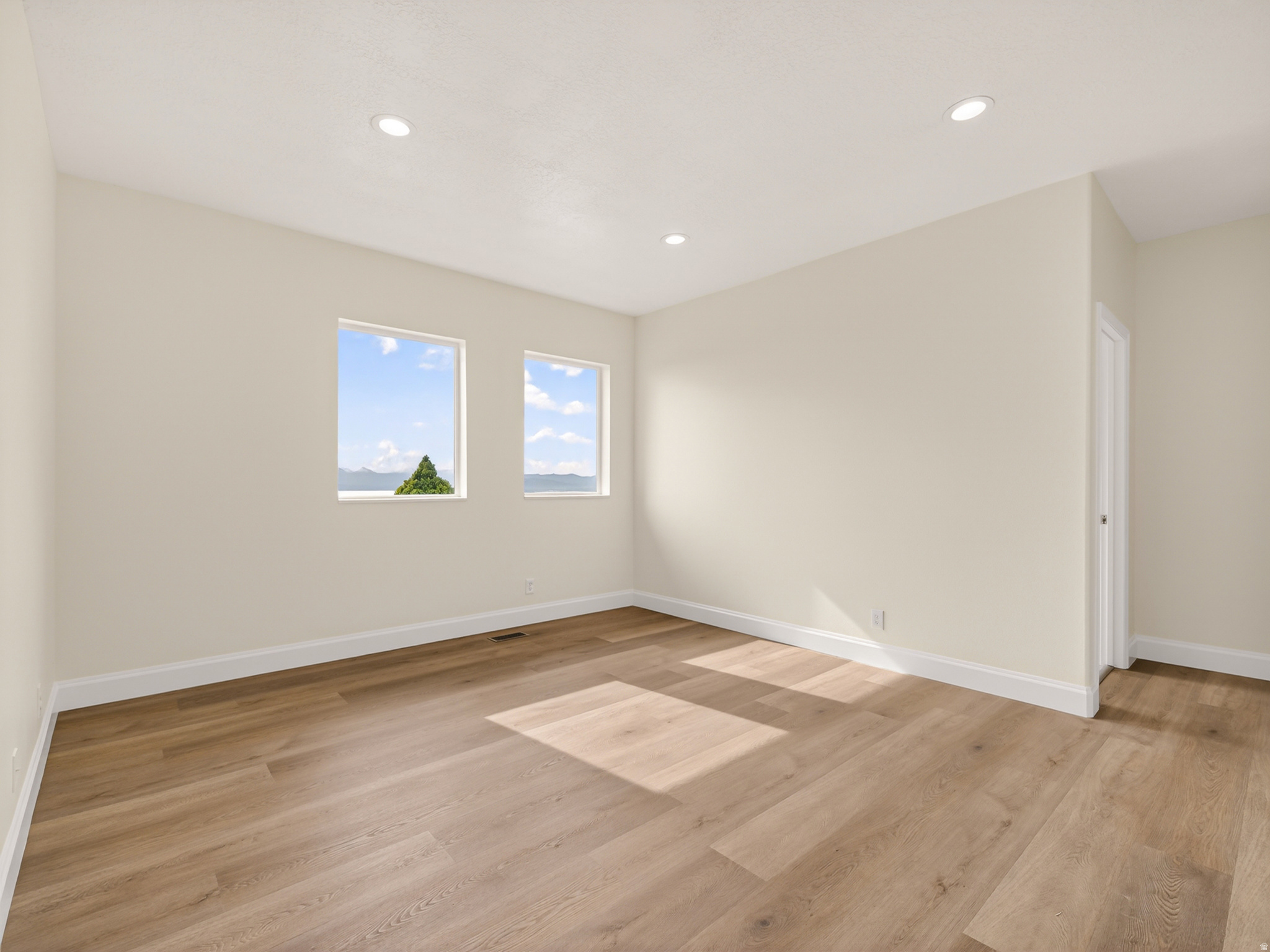 SHERWOOD HILLS - Residential