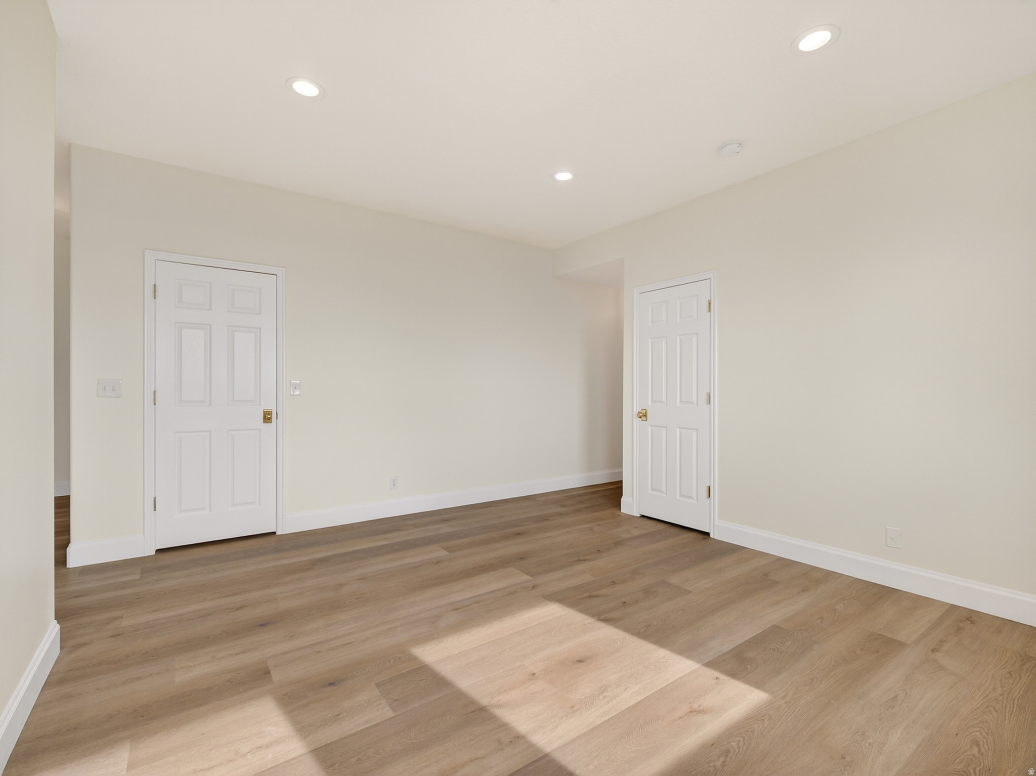 SHERWOOD HILLS - Residential