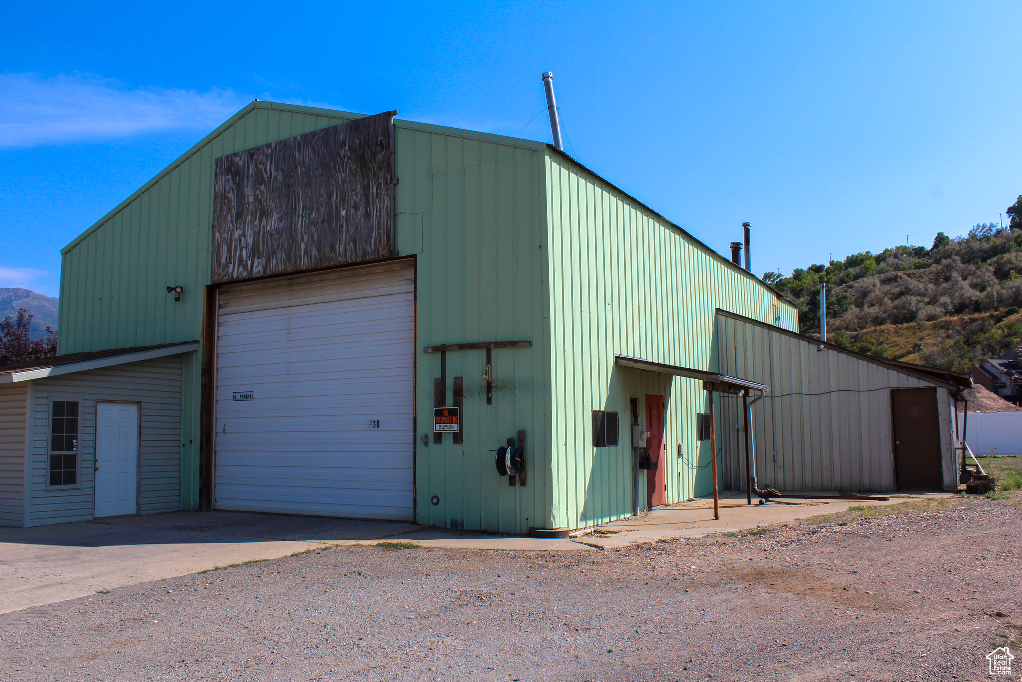 7420 S 1025, South Weber, Utah image 3