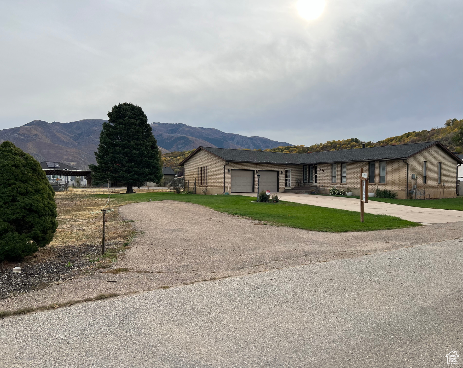 7420 S 1025, South Weber, Utah image 1