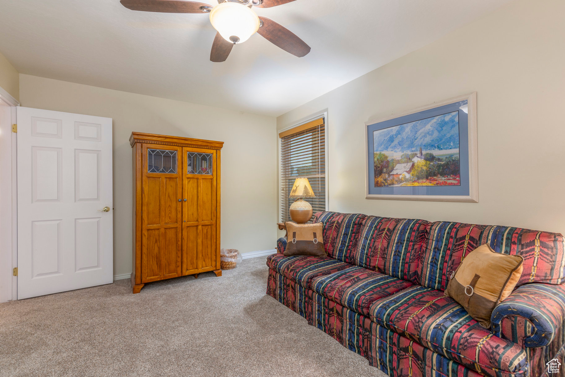 SWISS OAKS - Residential