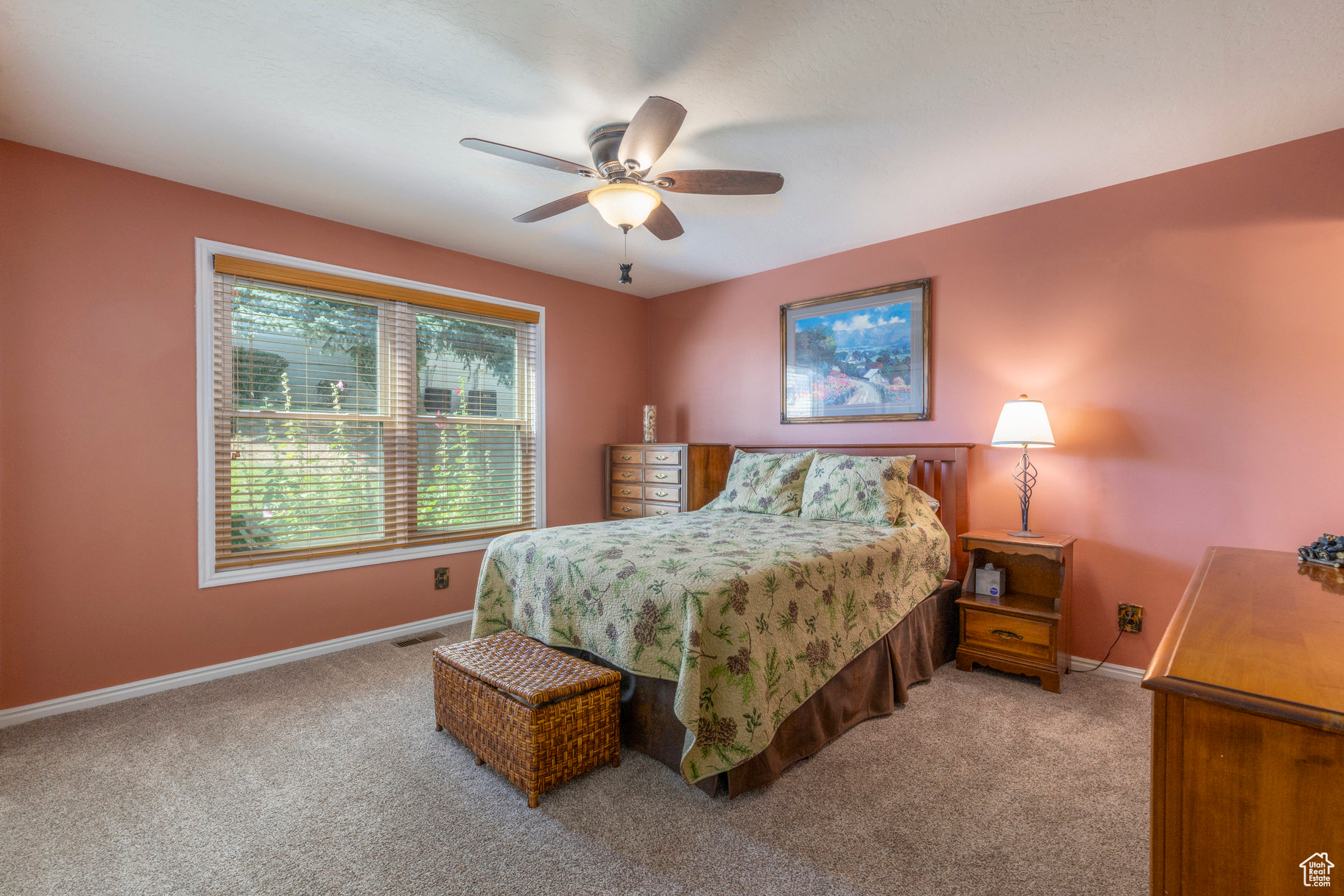 SWISS OAKS - Residential