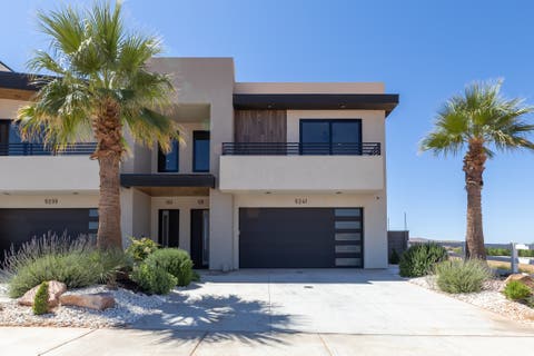 Townhouse For Sale - 5241 W 2360 #101<br/> Washington County, Hurricane, UT 84737