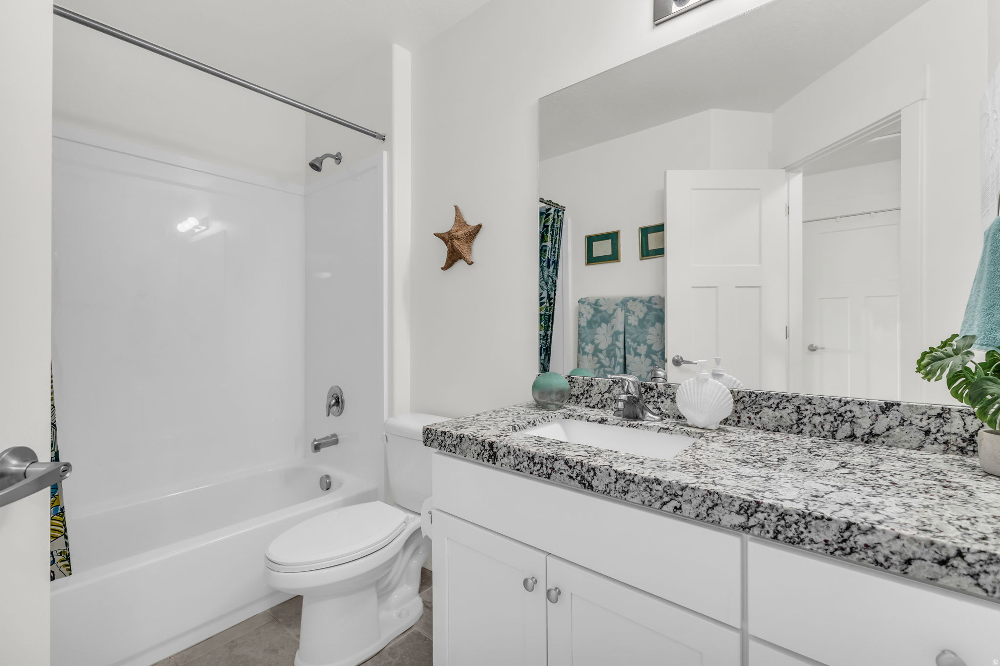 BALINTORE SUBDIVISIO - Residential