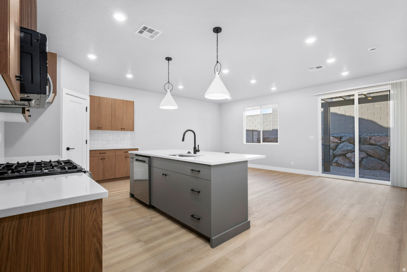 RISE AT CORRAL CANYON - Residential