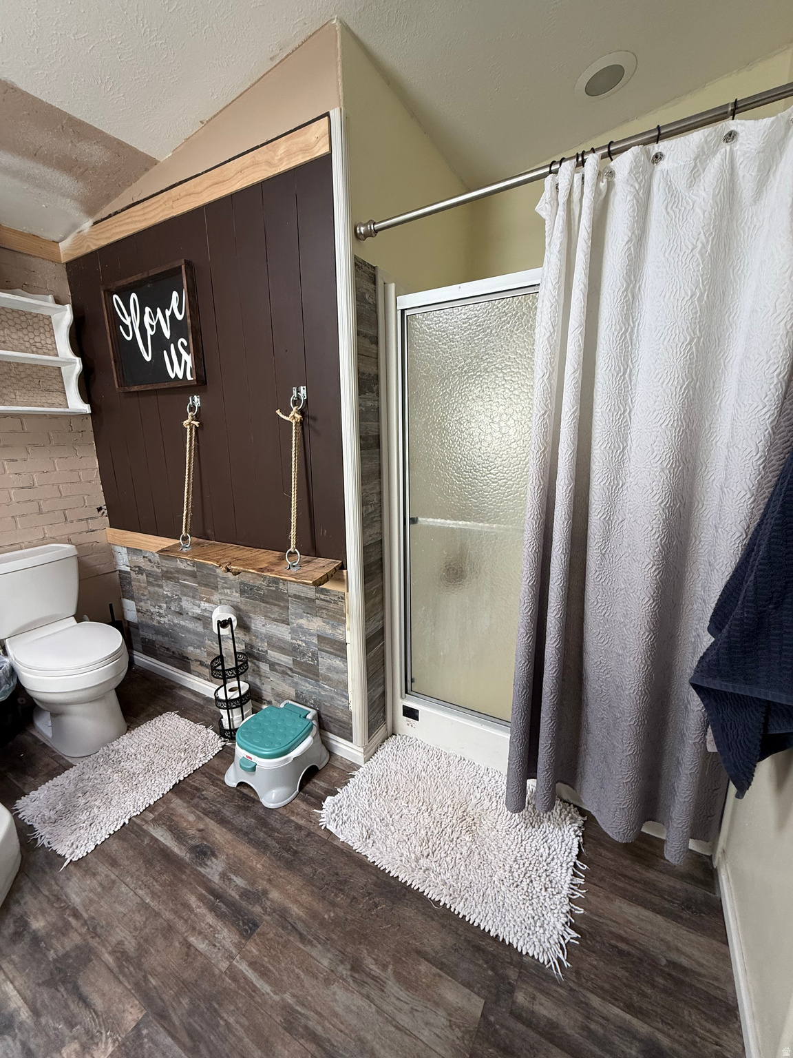 SUNBURST TERRACE PLANNED UNIT DEVELOPMEN - Residential