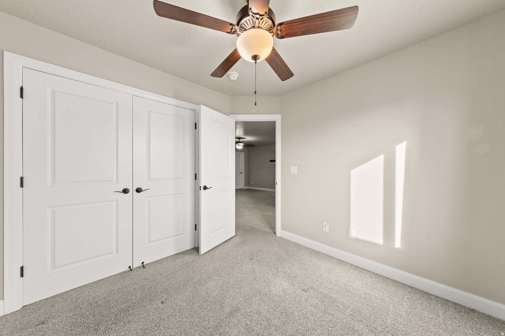 CREEKSIDE TOWNHOMES - Residential