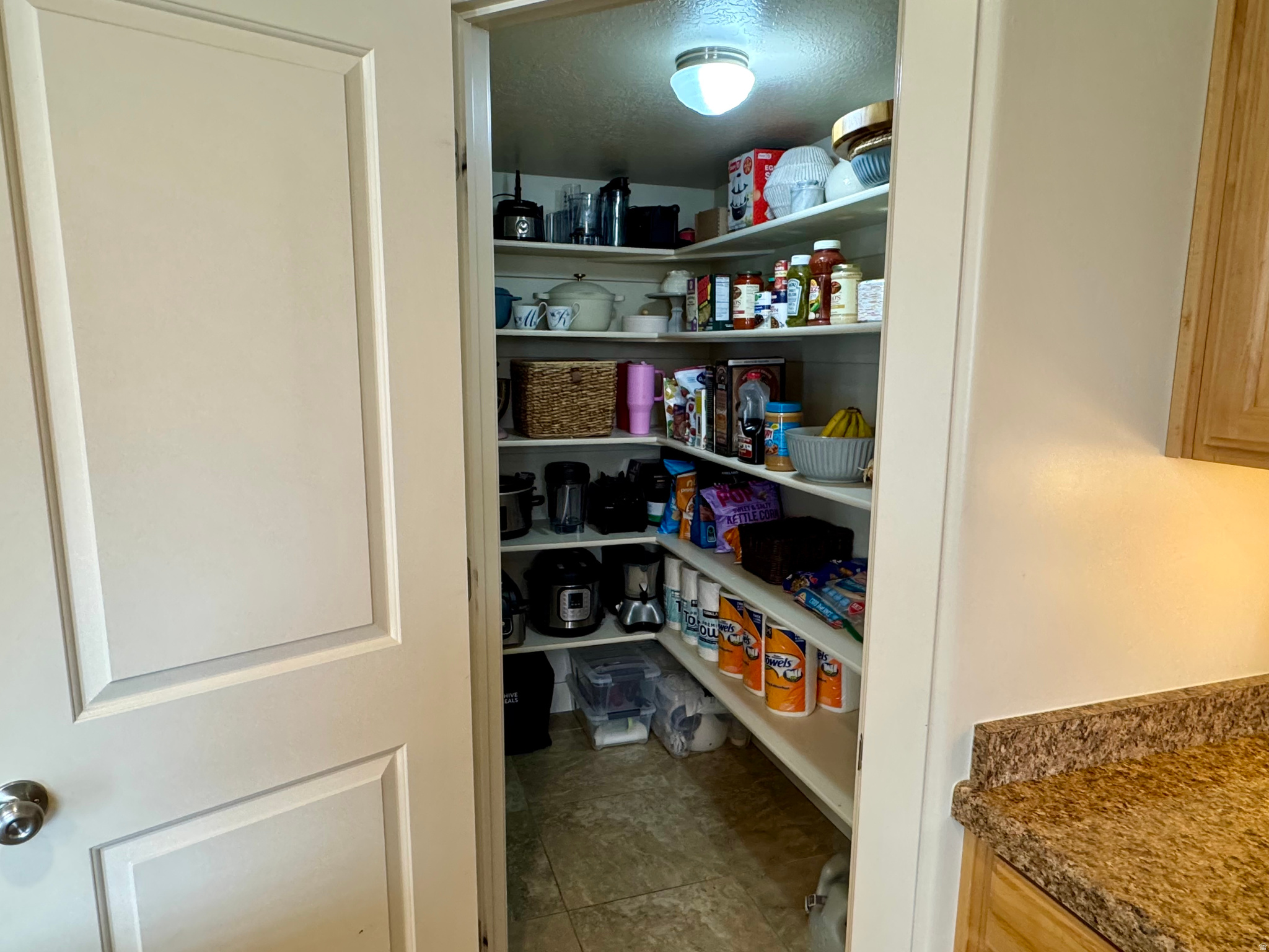 EAST MEADOWS ESTATES - Residential Income