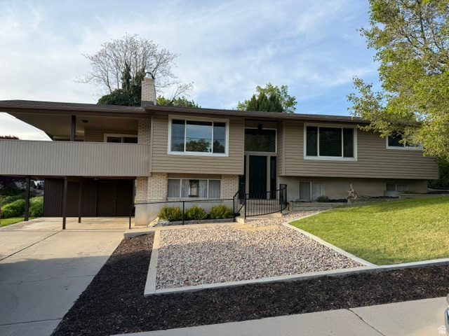 SUNSET HEIGHTS EAST - Residential