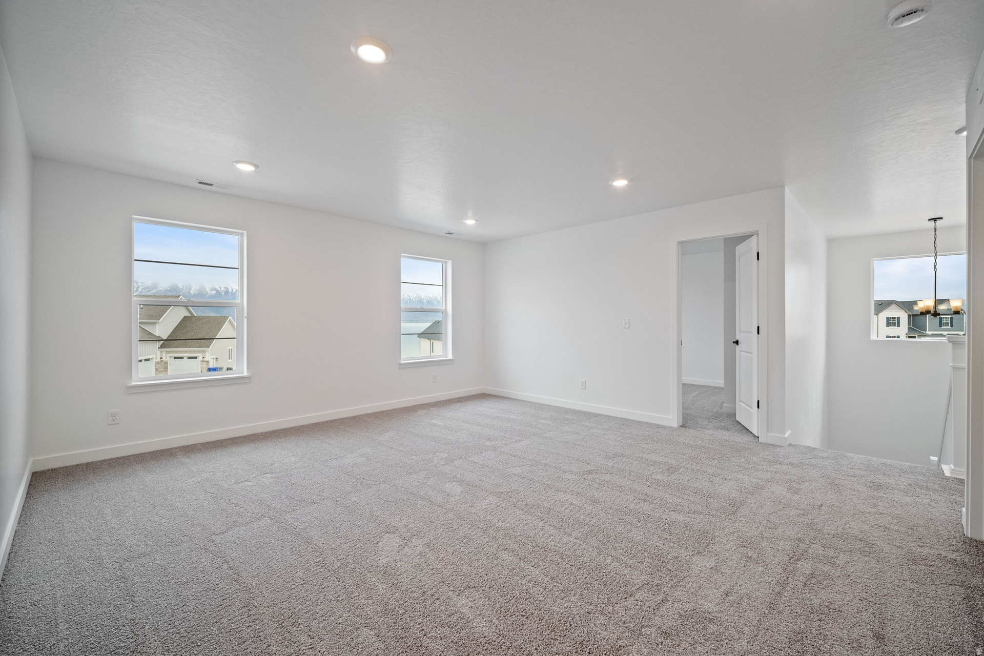 HERON HILLS - Residential