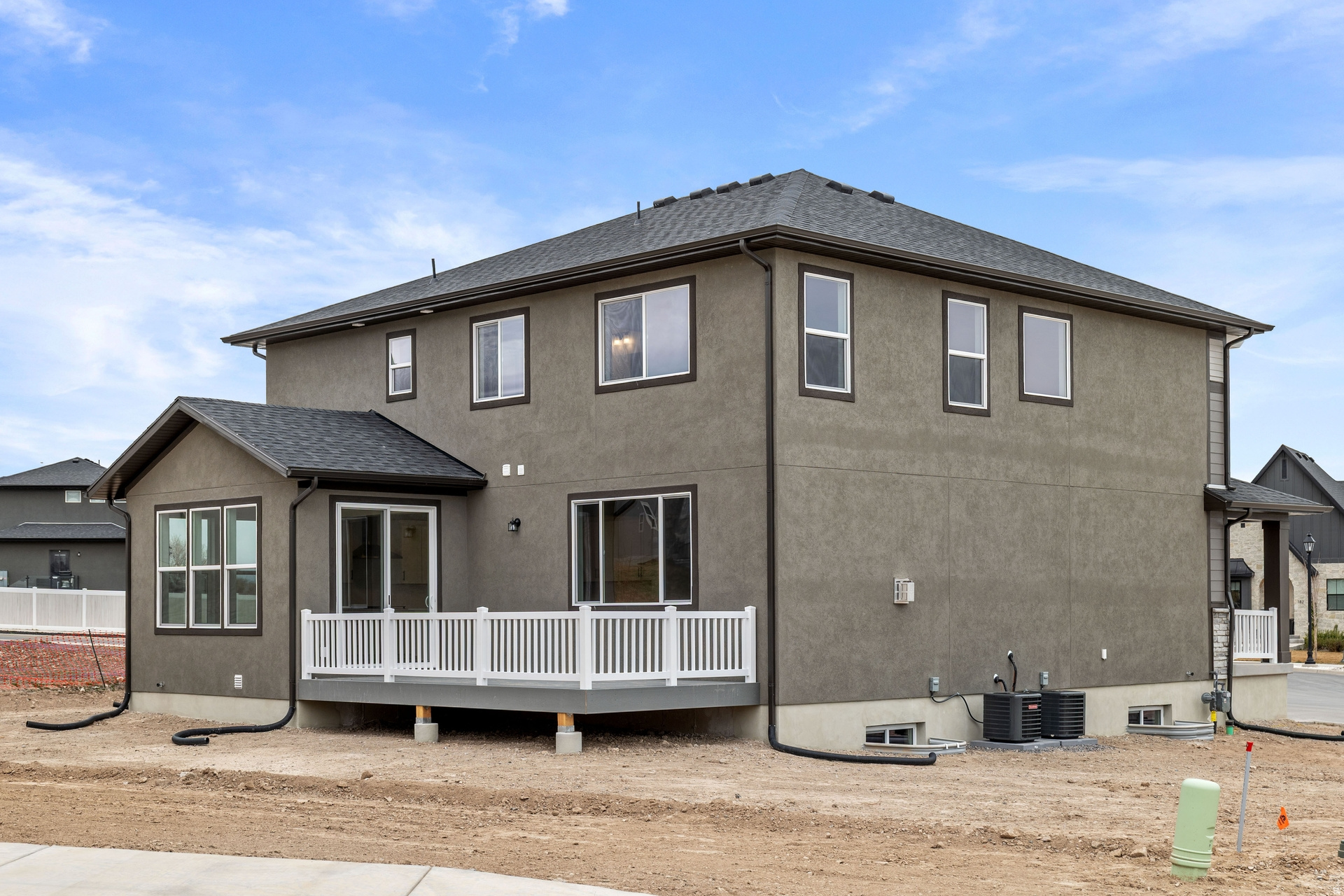 HERON HILLS - Residential