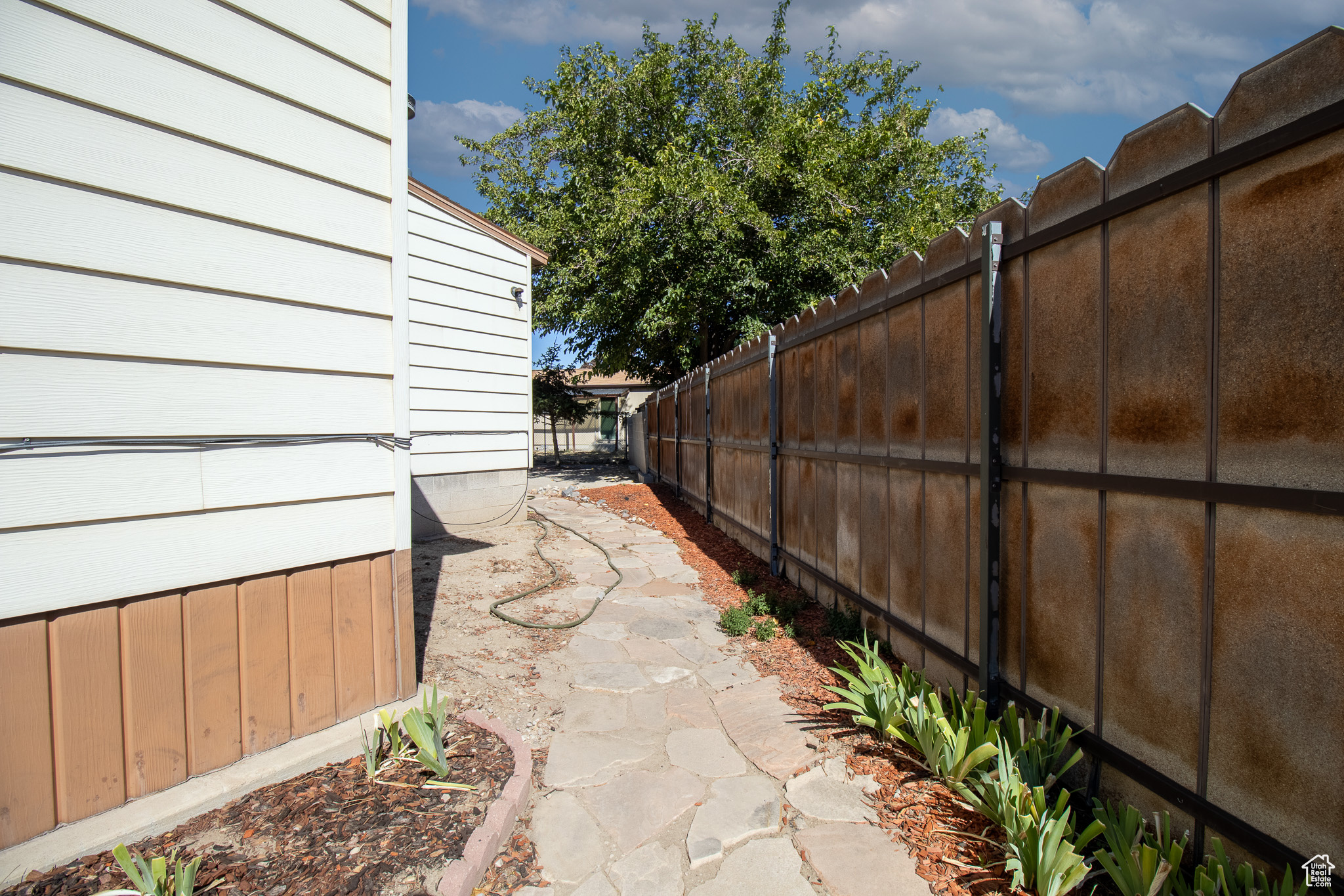 8561 S Saddler Dr, West Jordan, Utah image 31