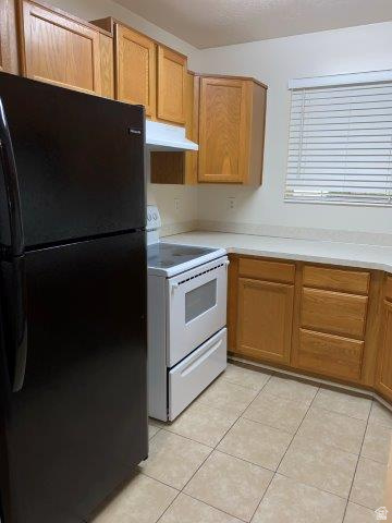 SUNBROOK CONDOMINIUM - Residential