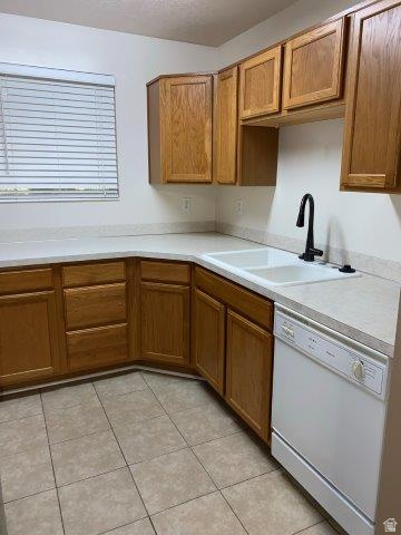 SUNBROOK CONDOMINIUM - Residential