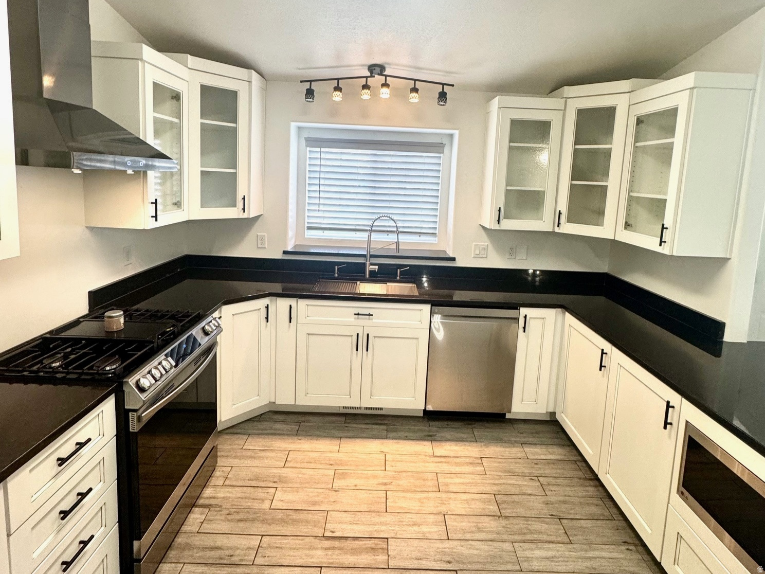 PAICE FARMS - Residential