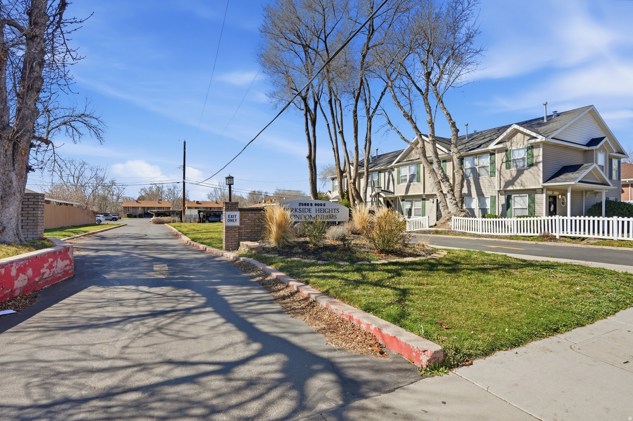 PARKSIDE HEIGHTS - Residential