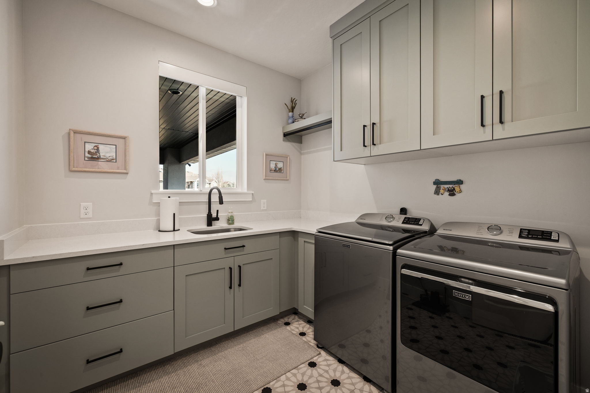 COLLEGE FARMS - Residential