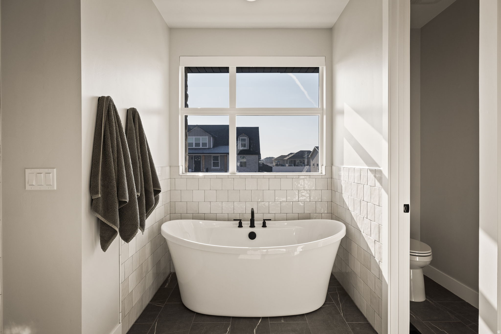 COLLEGE FARMS - Residential