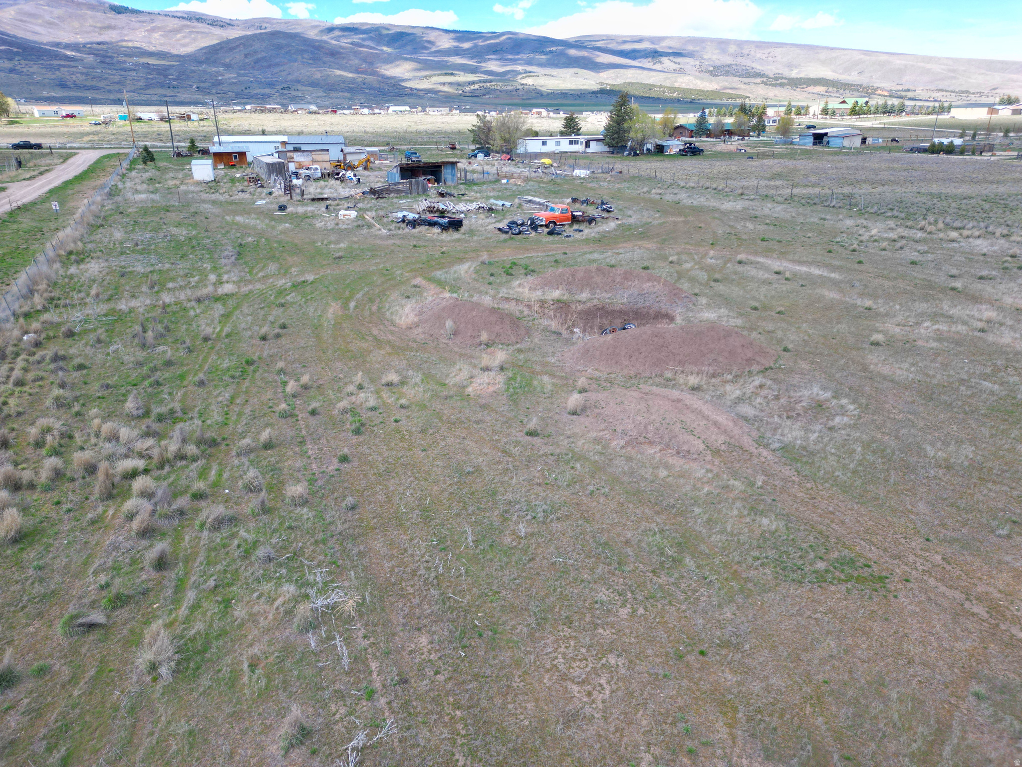 FAIRVIEW RANCHEROS - Residential