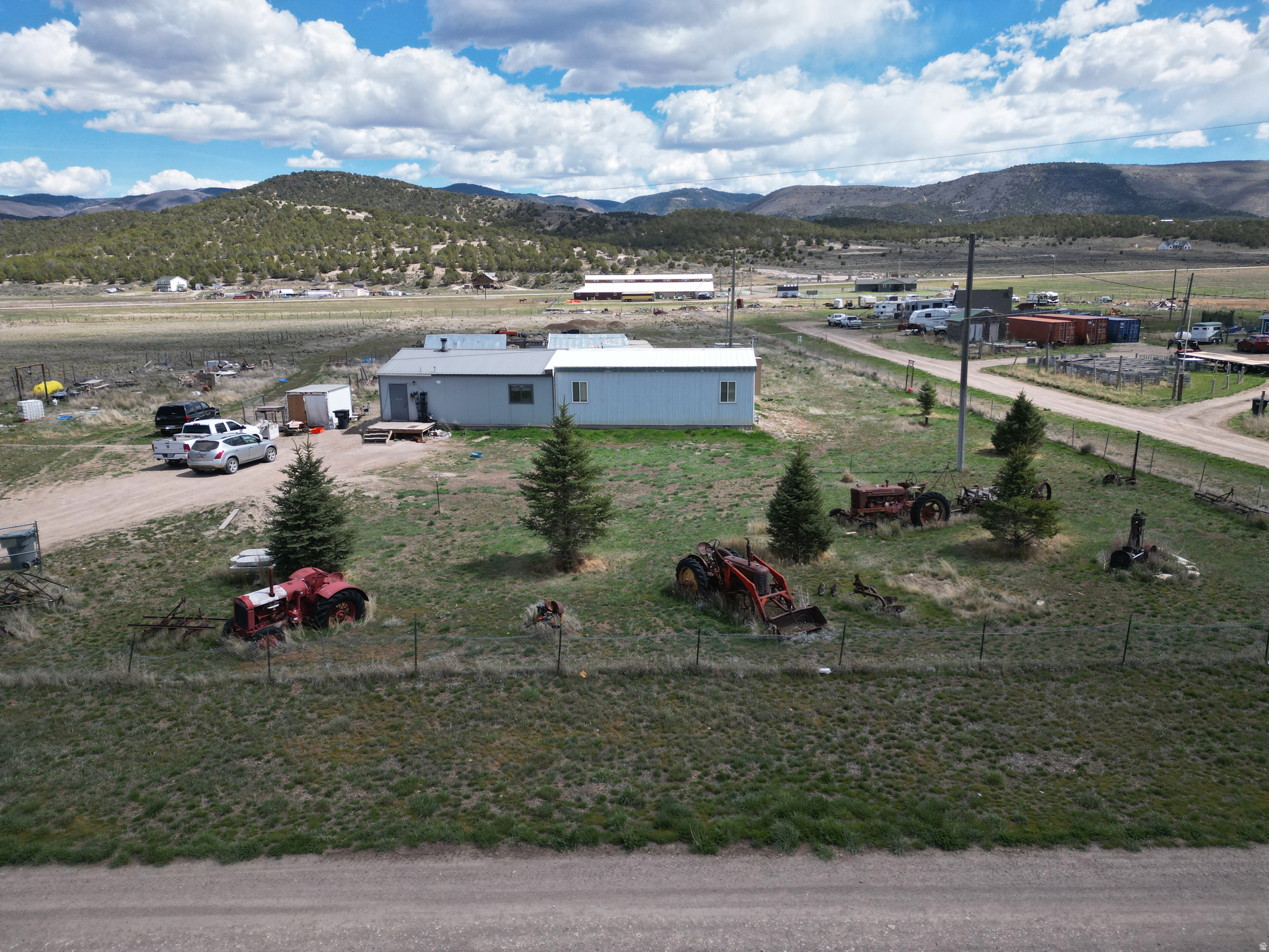 FAIRVIEW RANCHEROS - Residential