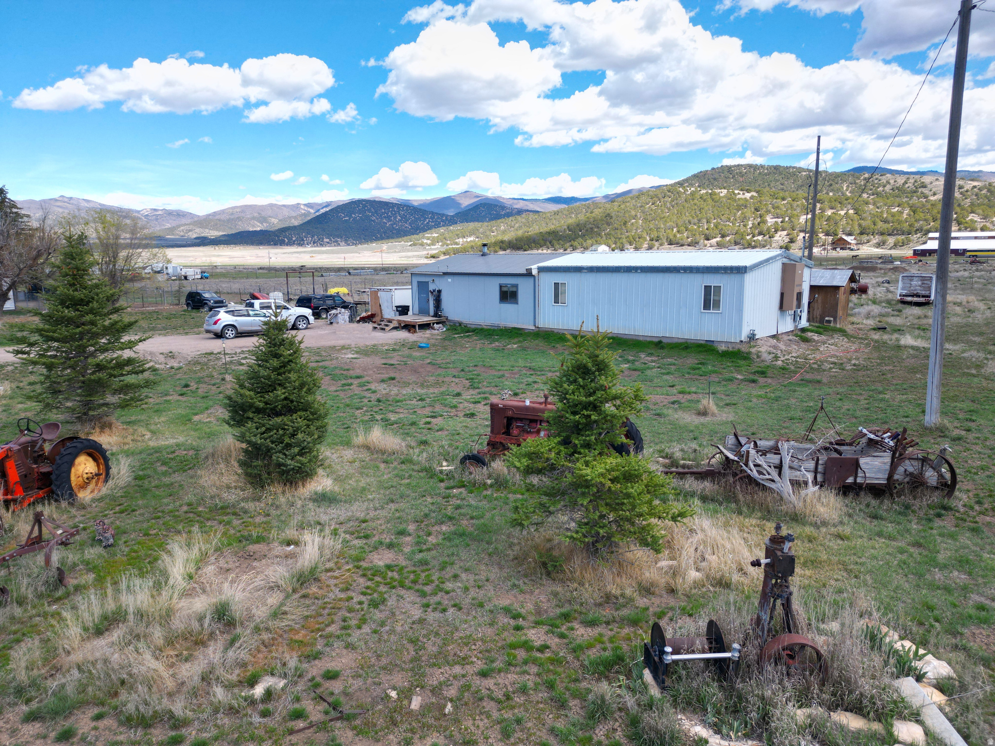 FAIRVIEW RANCHEROS - Residential