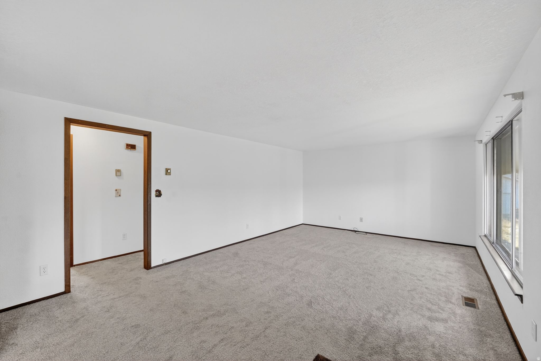 FRANCIS TOWN - Residential