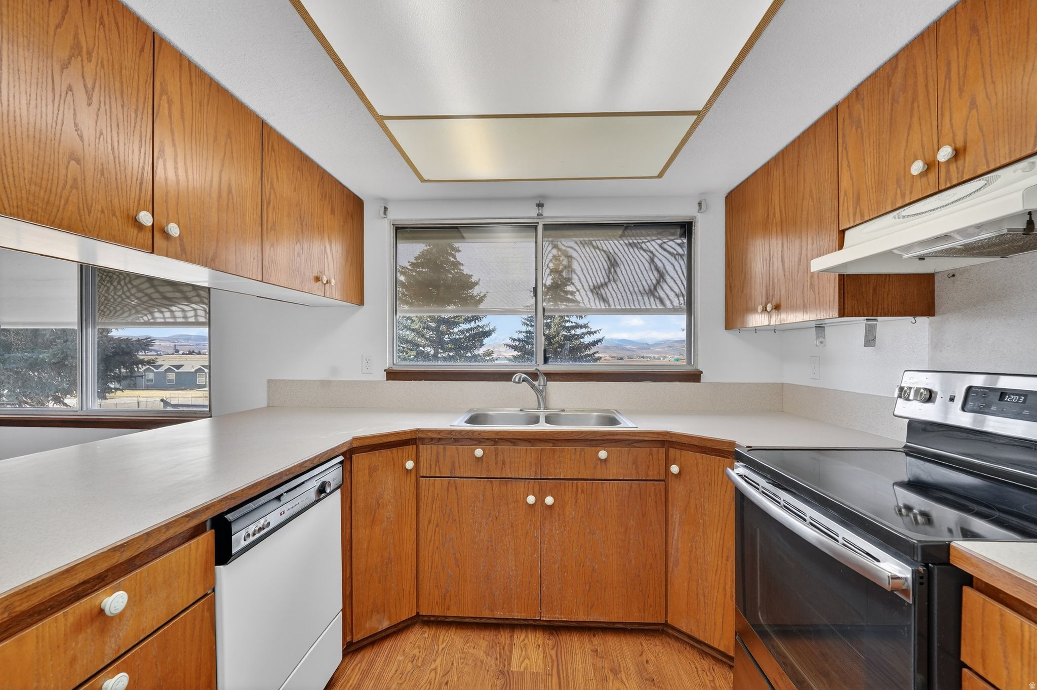 FRANCIS TOWN - Residential