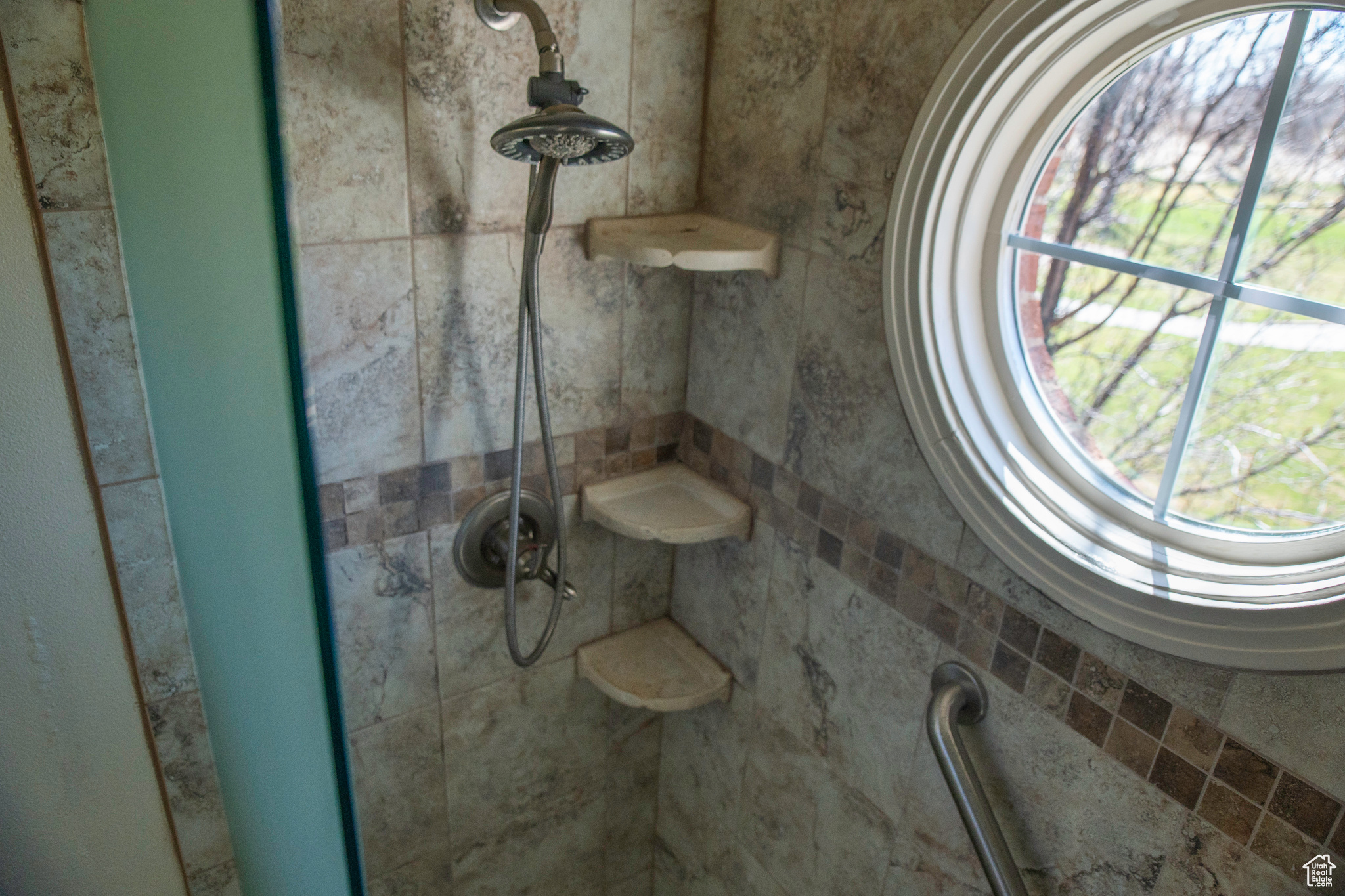 1523 N Sweetwater Ln, Farmington, Utah image 44