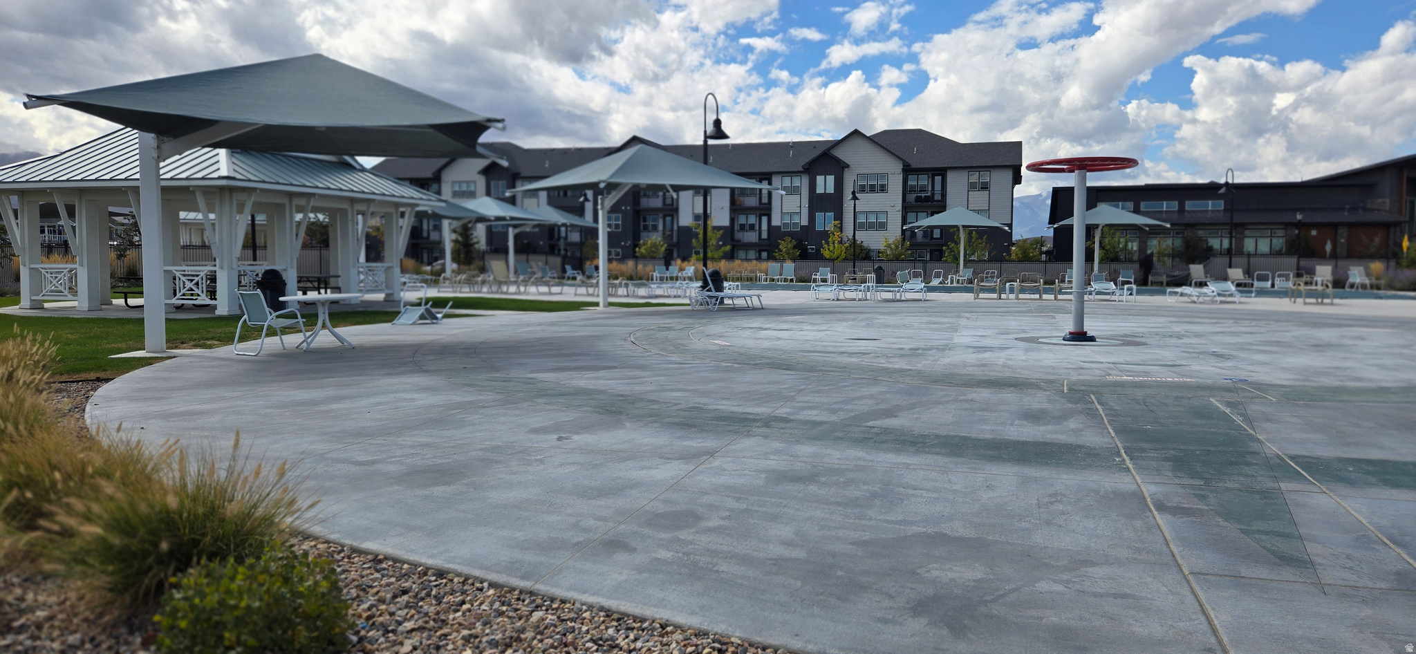 NORTHSHORE - Residential