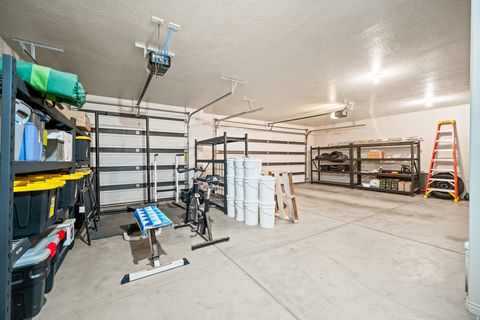Tiny photo for 633 N 2850 W, Hurricane, UT 84737 (MLS # 2157097)