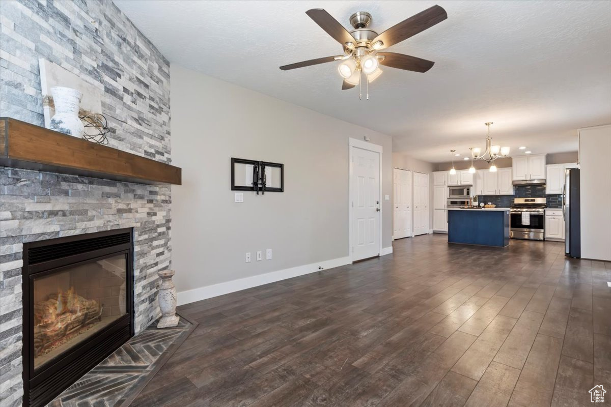 APPLE TERRACES - Residential