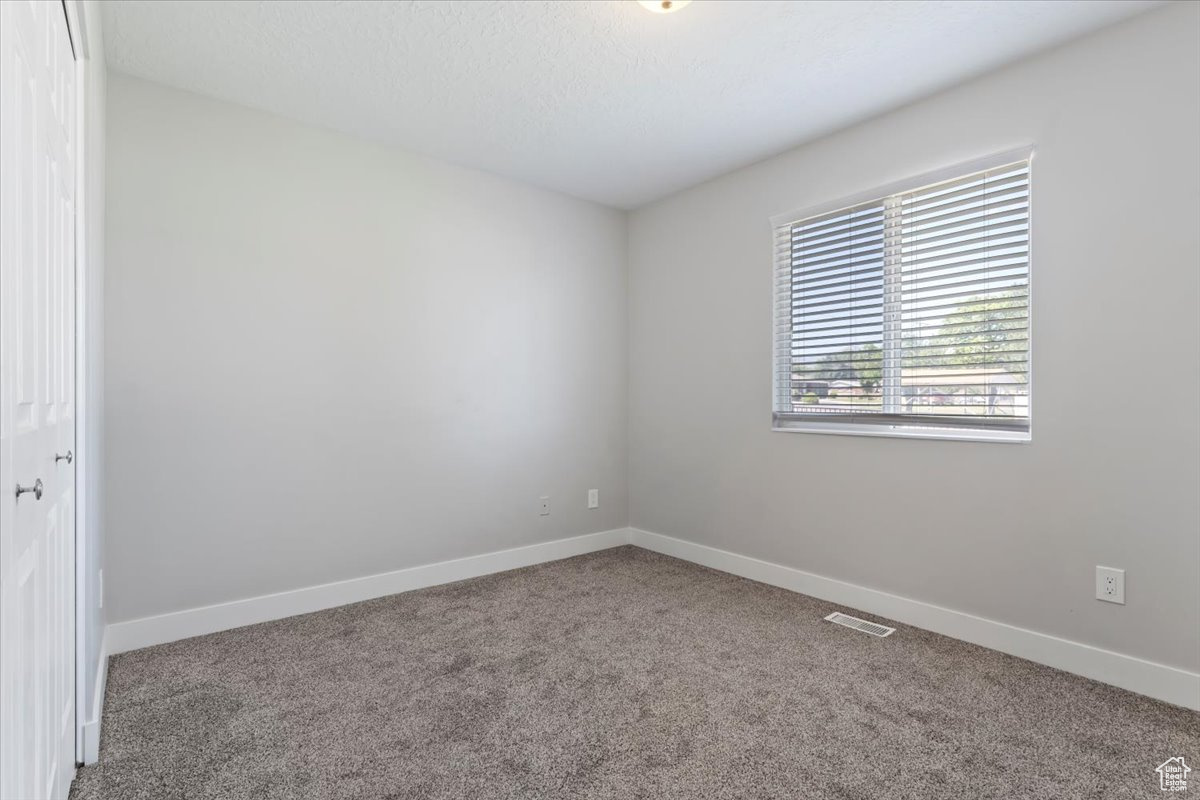 APPLE TERRACES - Residential