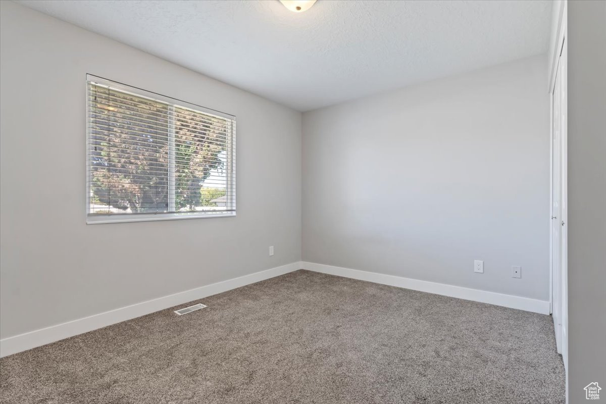 APPLE TERRACES - Residential