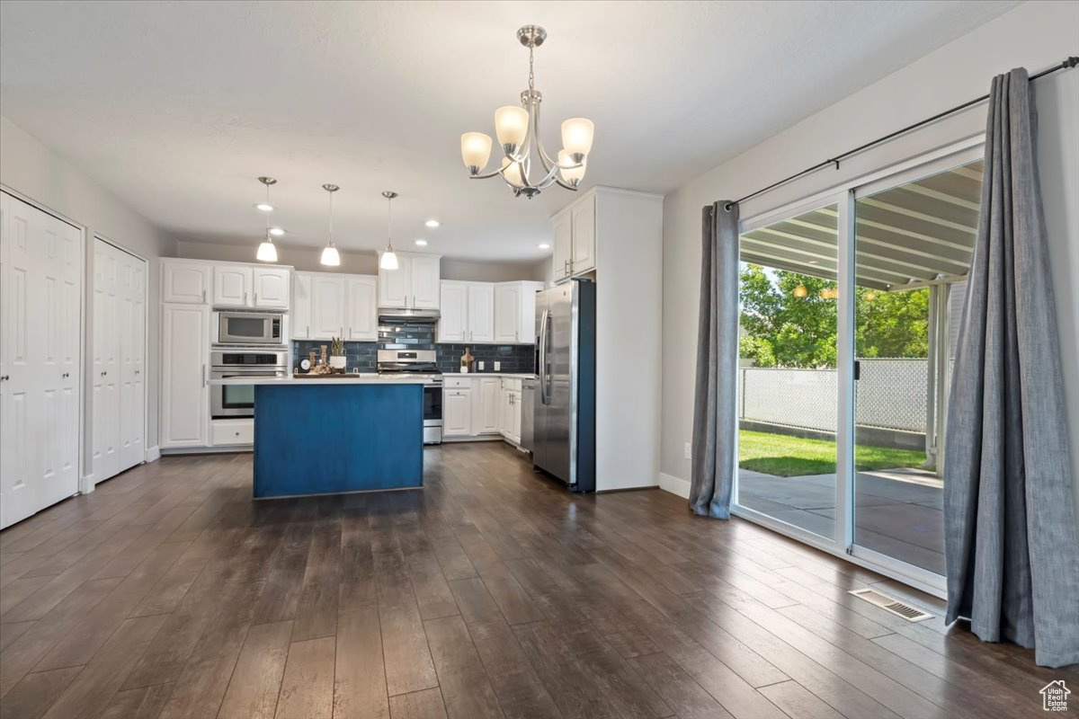 APPLE TERRACES - Residential