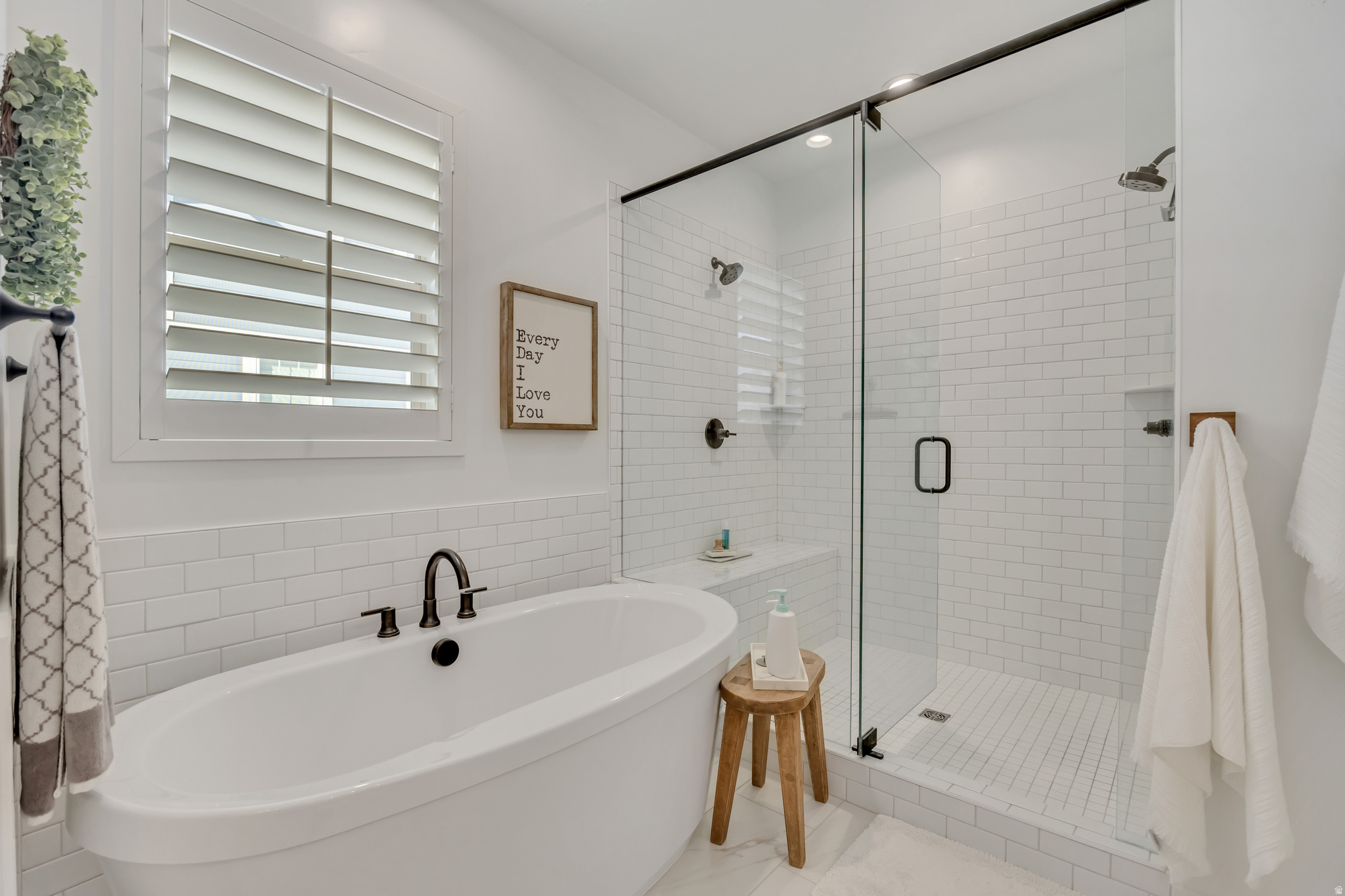 BEACON POINT - Residential