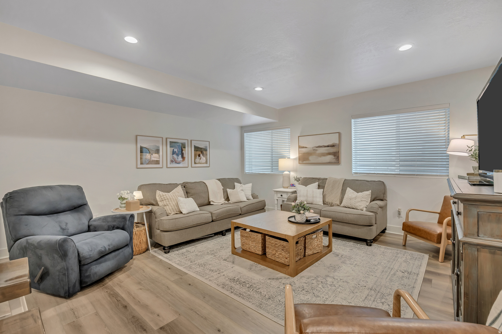 BEACON POINT - Residential