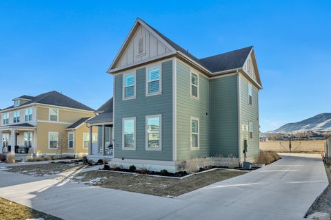 Tiny photo for 317 W FOUNDERS BLVD, Saratoga Springs, UT 84045 (MLS # 2134426)