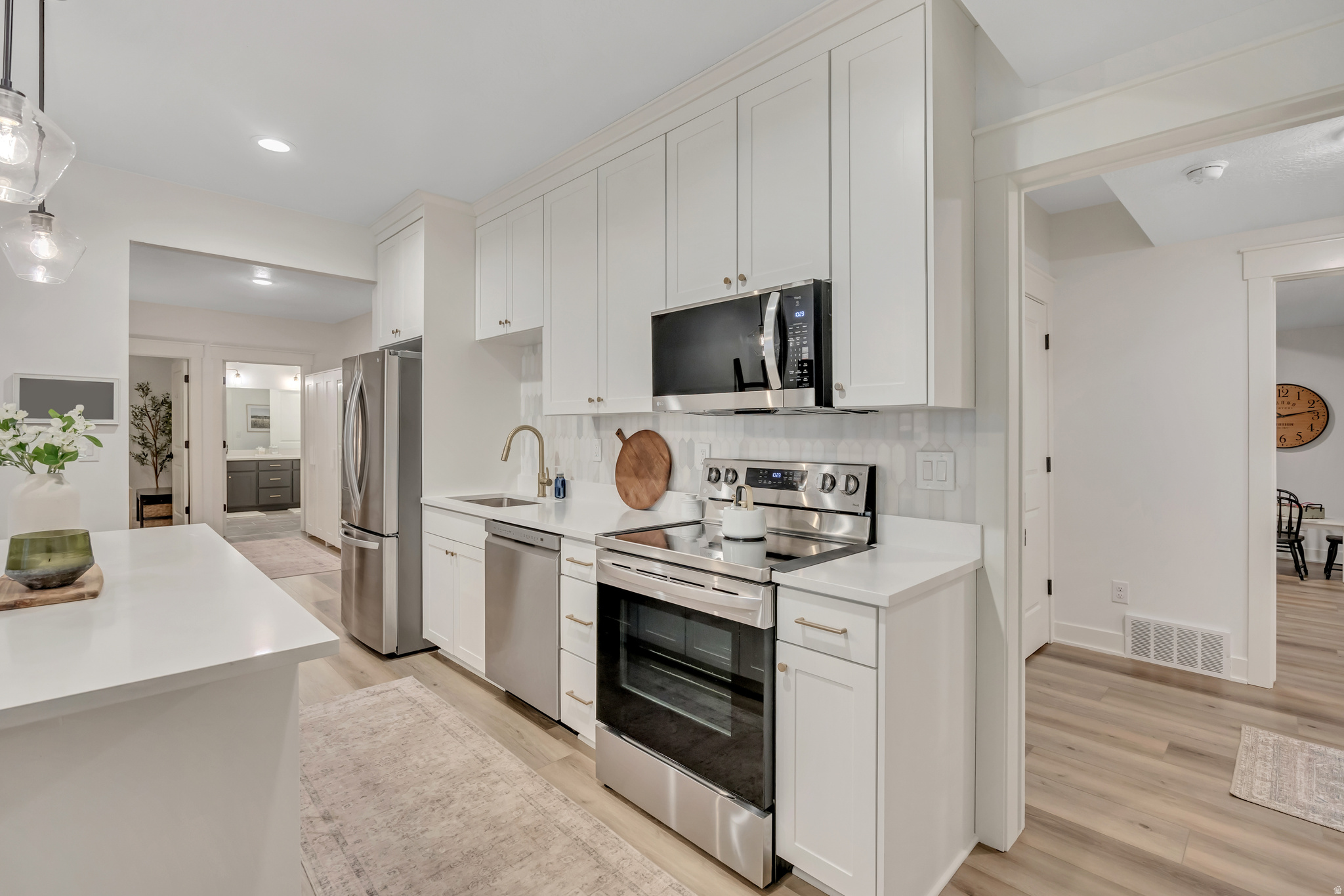 BEACON POINT - Residential