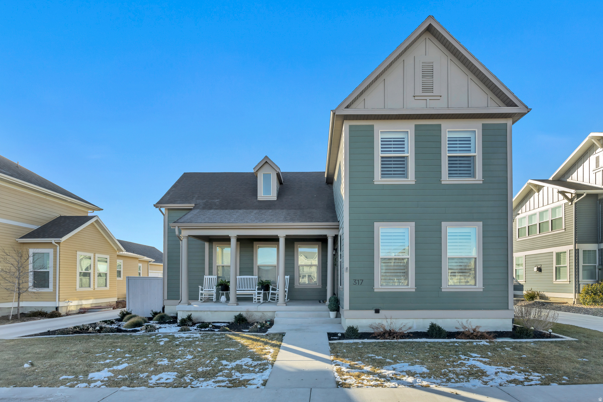 BEACON POINT - Residential