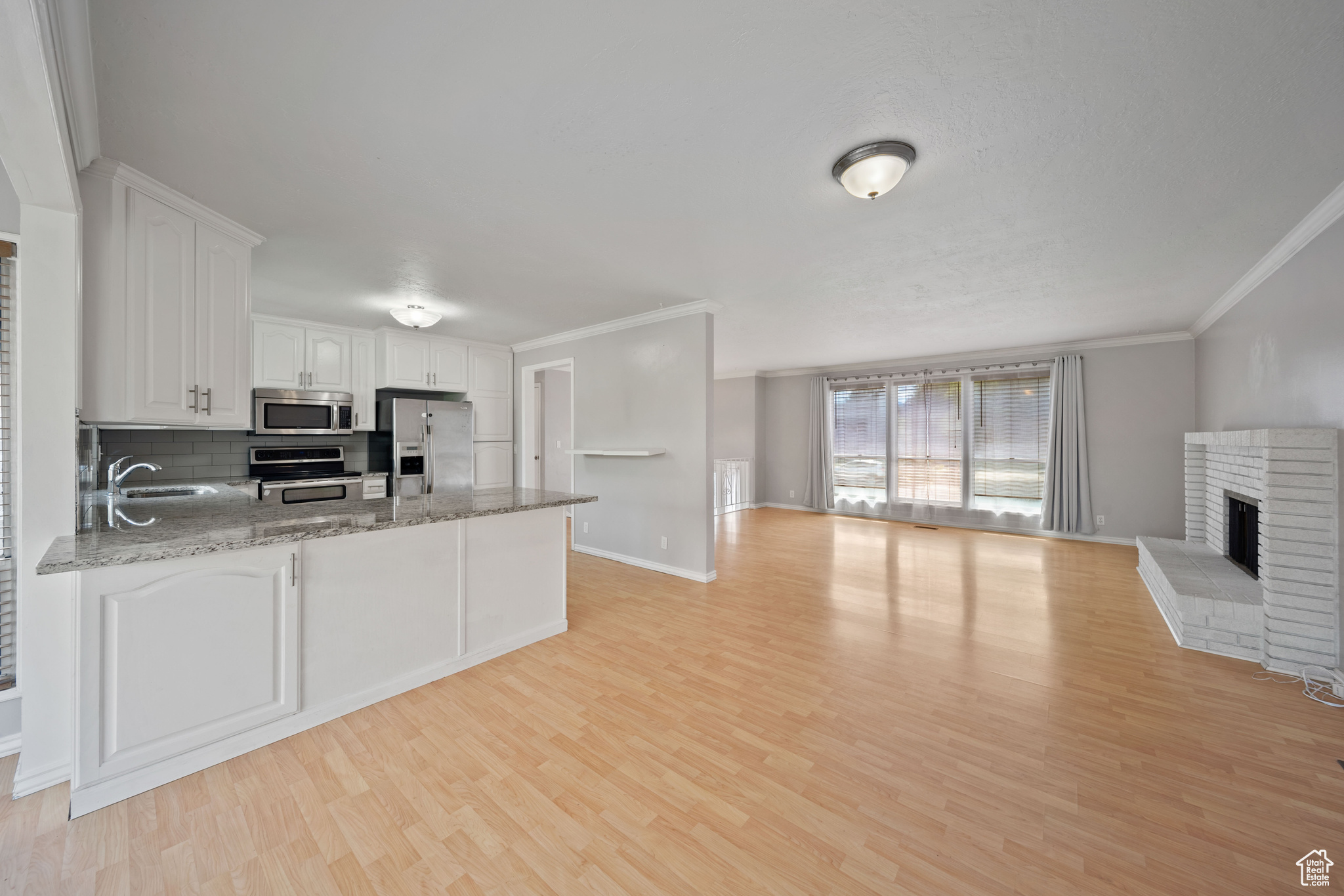 5557 S 2200, Salt Lake City, Utah image 7