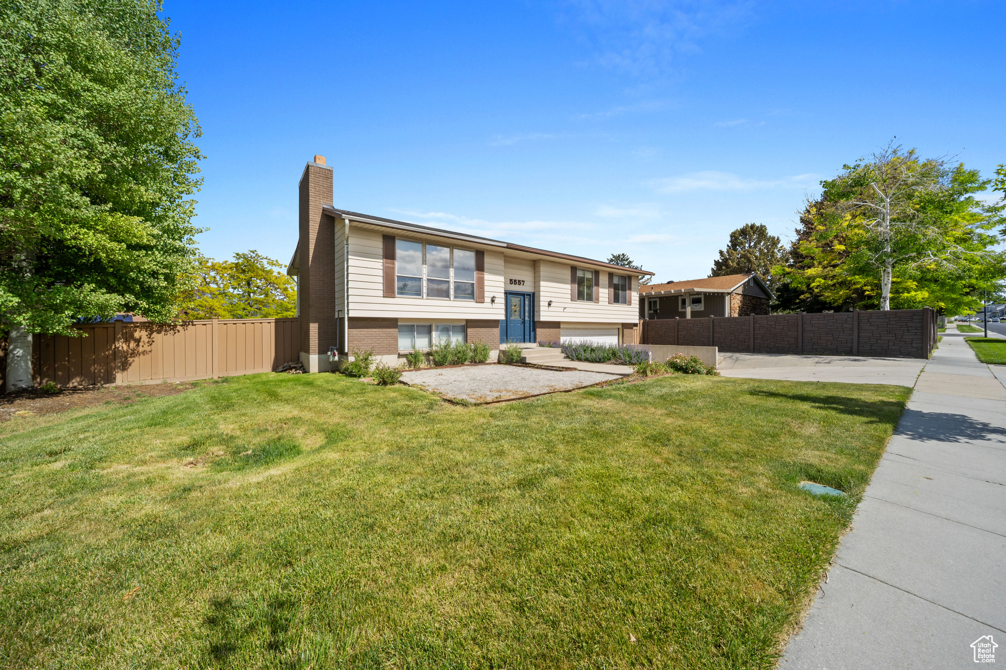 5557 S 2200, Salt Lake City, Utah image 2